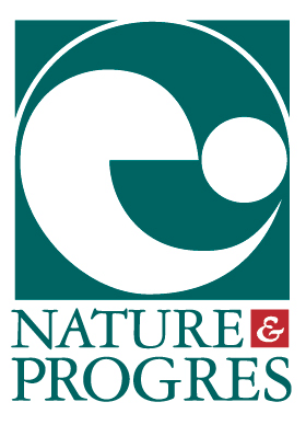 Logo vert et blanc nature et progrès